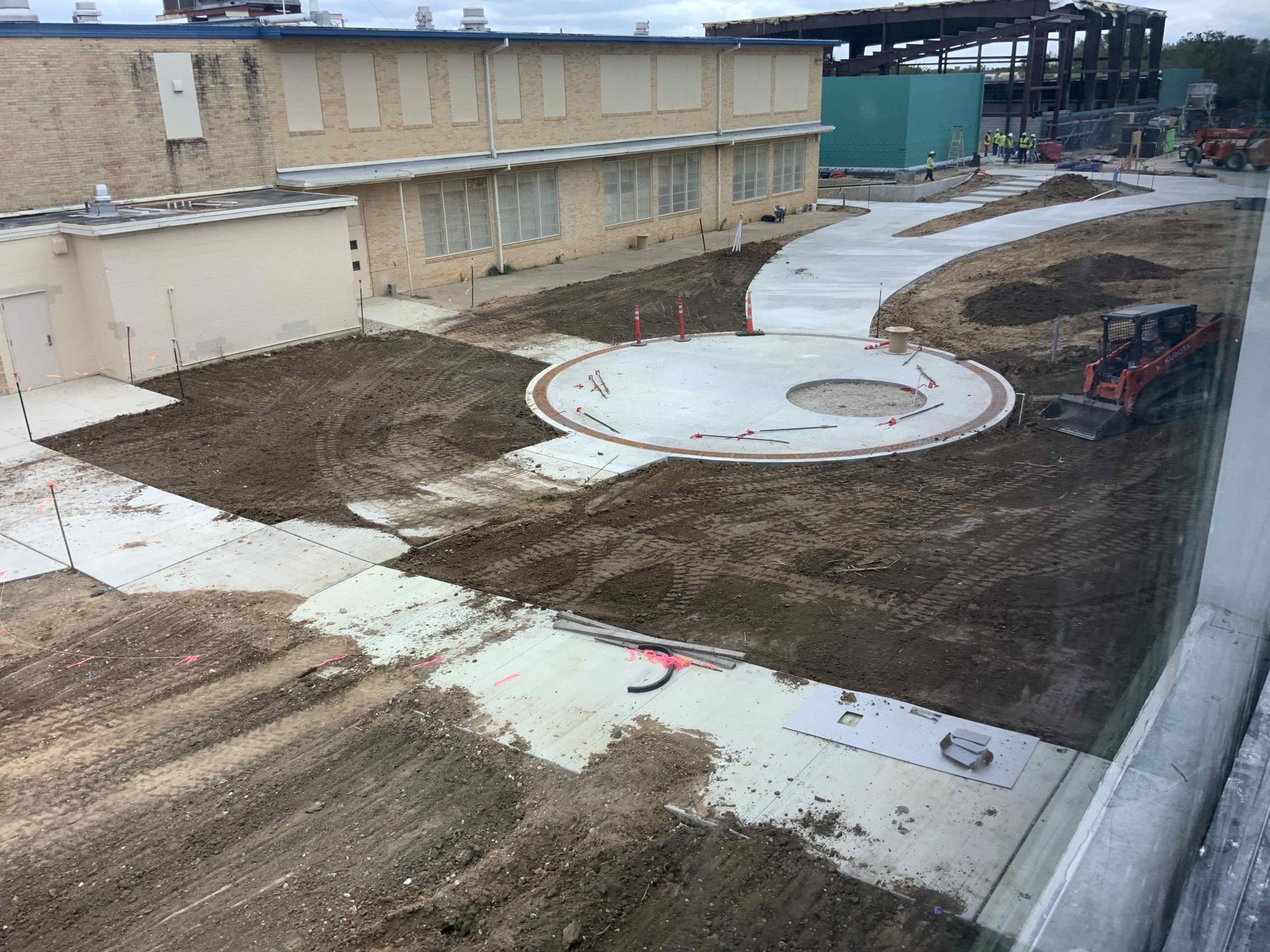 Courtyard Coming In! image 0